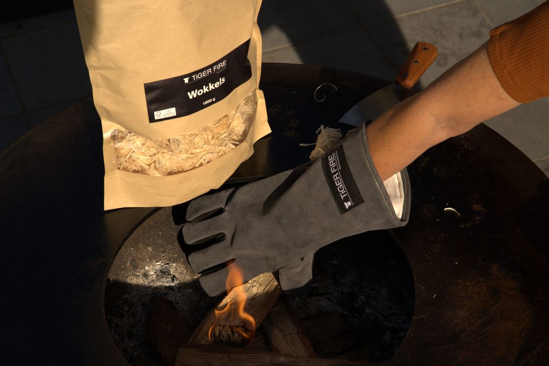 TIGER FIRE Leather Gloves-heat protection - one size