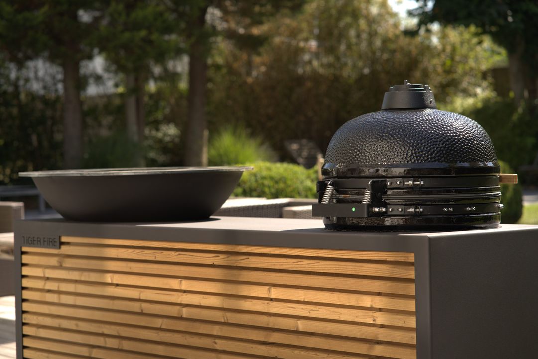 TiGER FiRE Black Kitchen Kamado Large - GRATIS VERZENDING