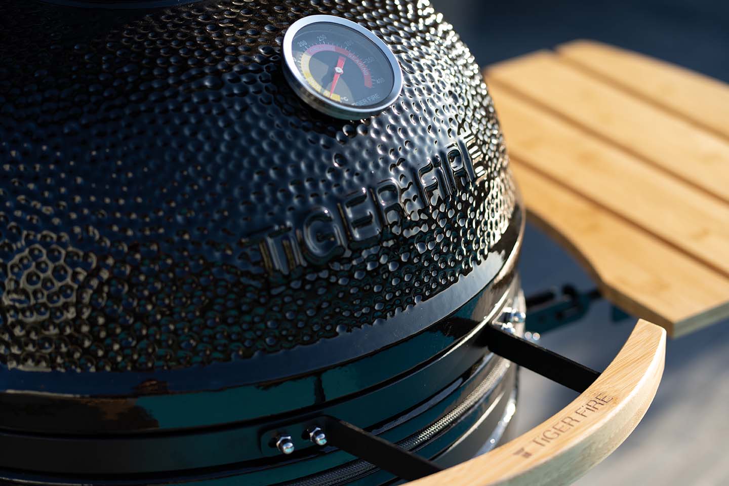 TiGER FiRE Kamado Large Pro Line - GRATIS VERZENDING