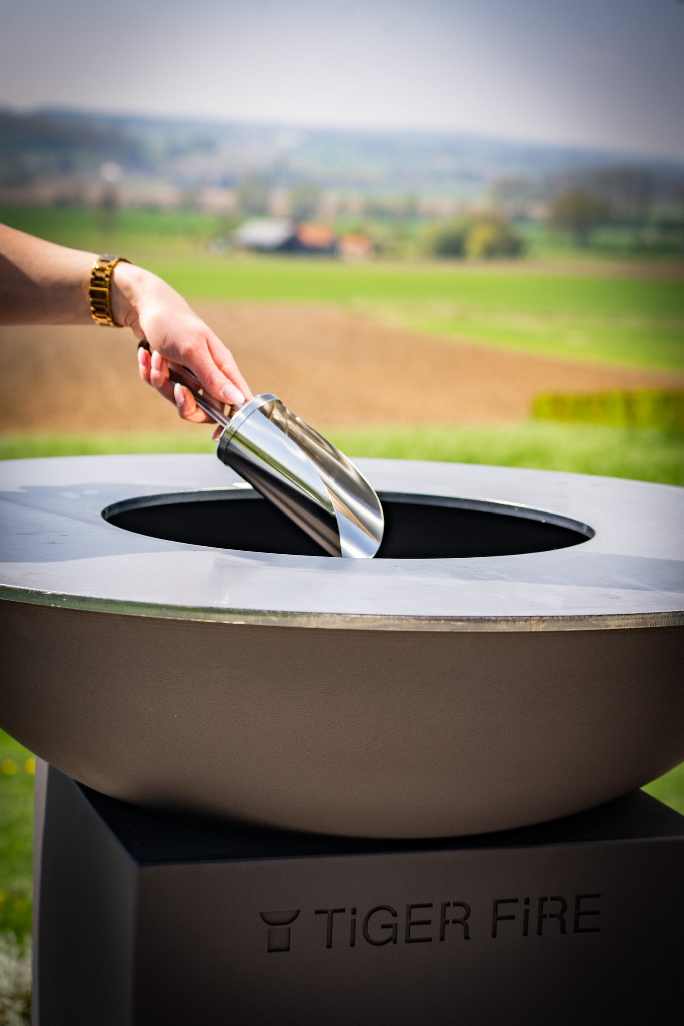 Ascheschaufel für Plancha-Grill