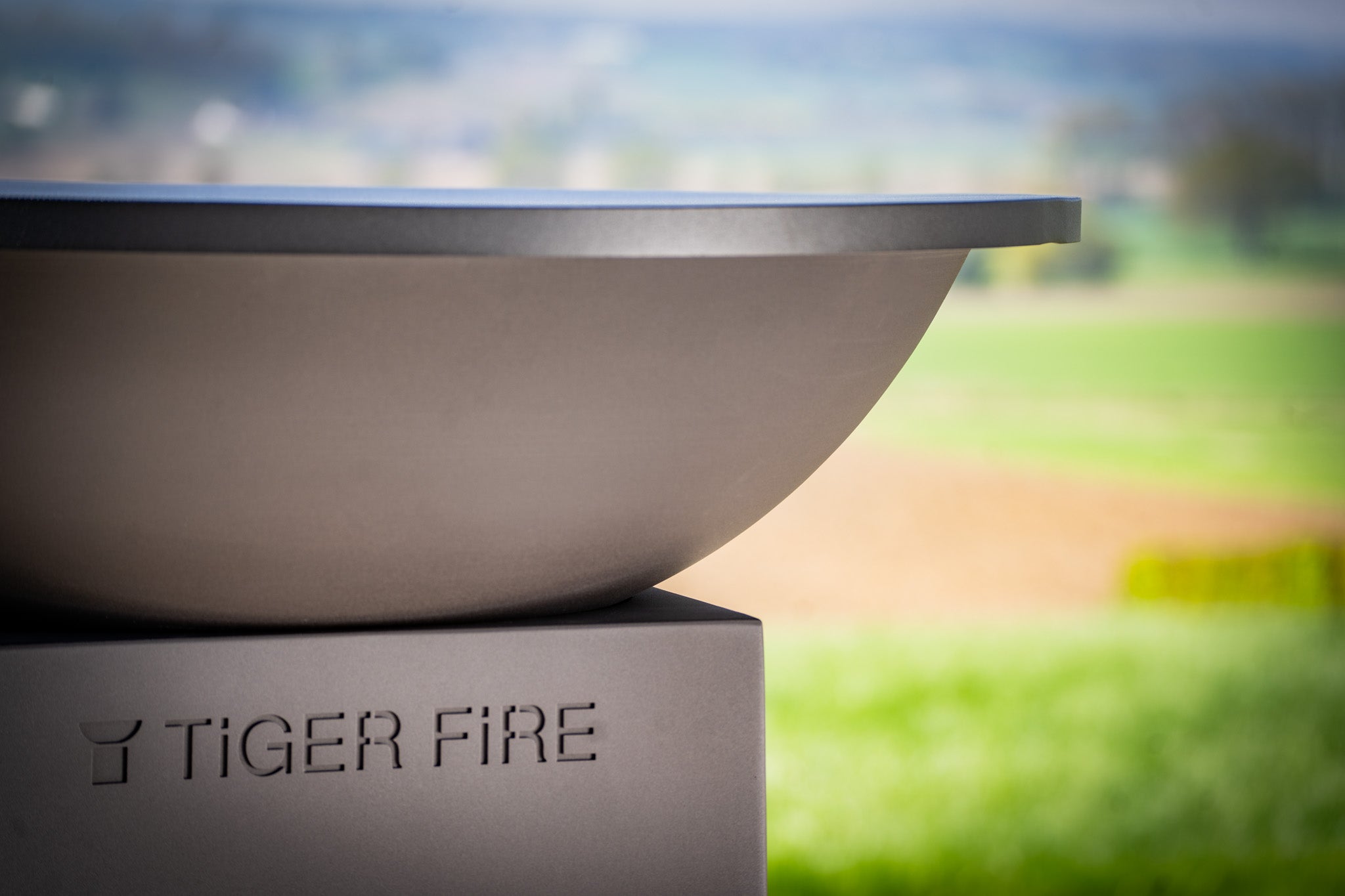 TIGER FIRE 88 CLASSIC SCHWARZ Plancha-Grill – KOSTENLOSER VERSAND
